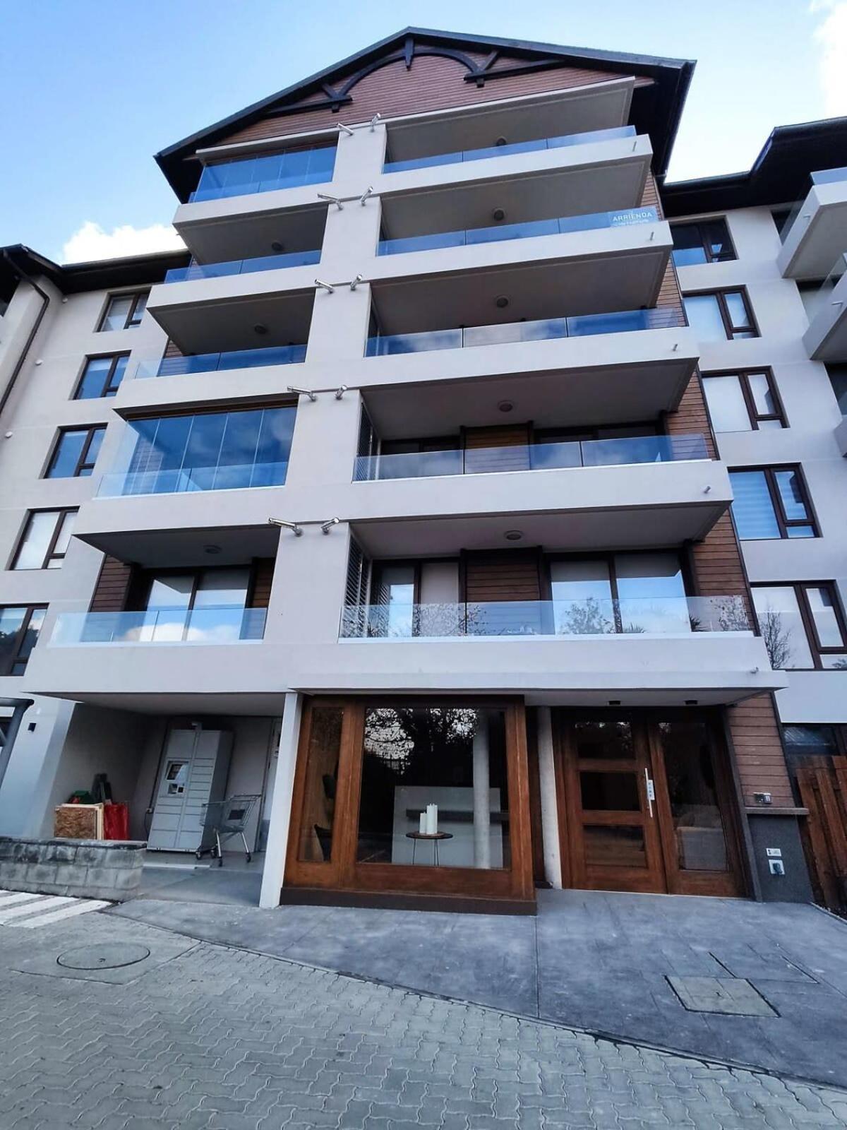 Hom I Amplio Depto De 2 Frente Al Lago Y Parking Apartamento